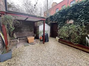 Photo 8- click for photo gallery